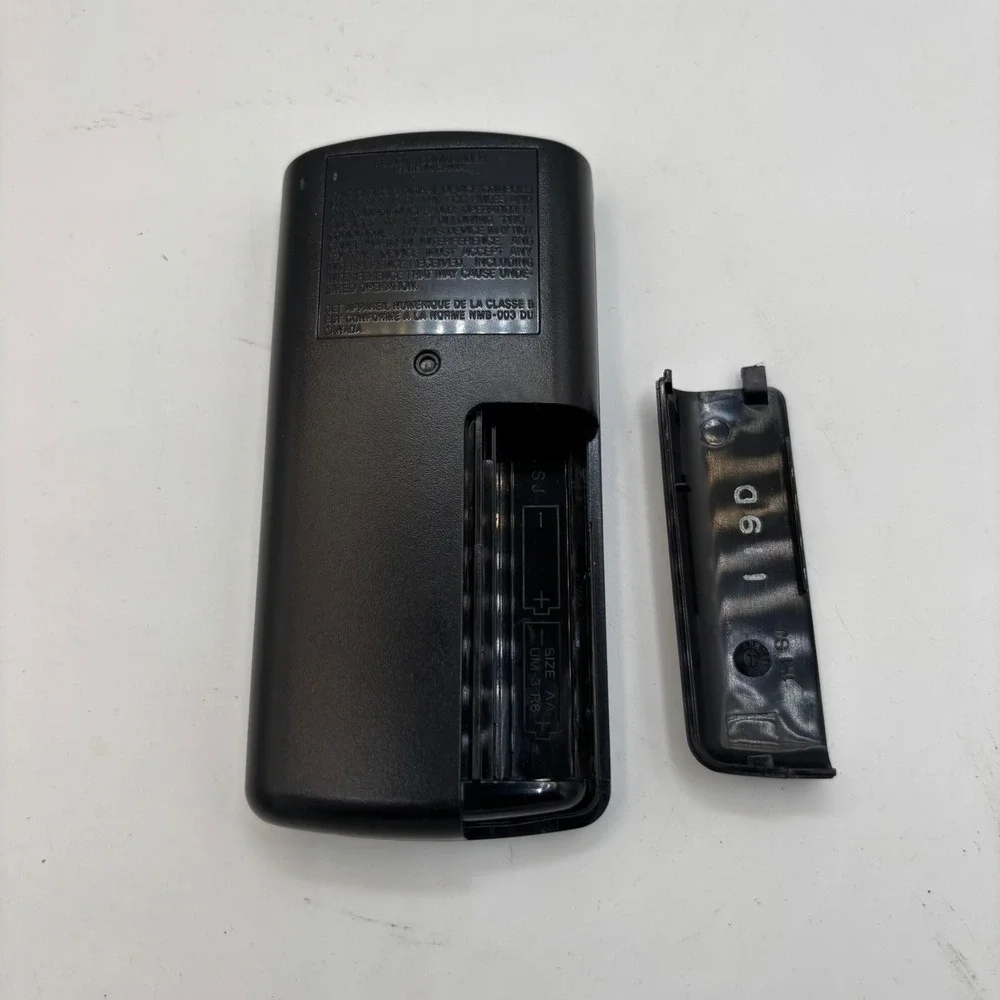 Sony RMT-814 Camcorder Remote for DCR-TRV840 DCR-TRV320 DCR-TRV27 NO BATTERIES